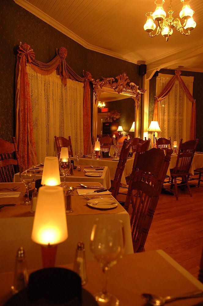 Auberge De La Tour Du Lac Sainte-Agathe-des-Monts Eksteriør bilde